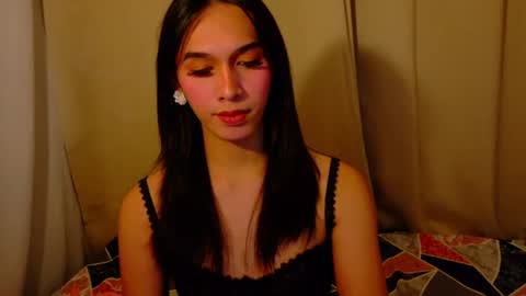 fakaratchbabes online show from August 14, 10:30 am