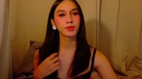 fakaratchbabes online show from August 15, 4:22 pm