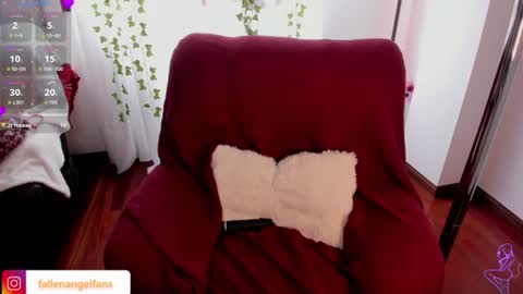 Fallen Angel online show from August 13, 11:46 am