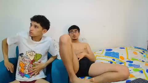 FallGays online show from July 17, 3:39 am