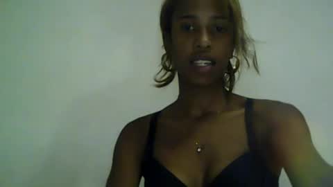 fallinah01 online show from August 3, 10:33 am
