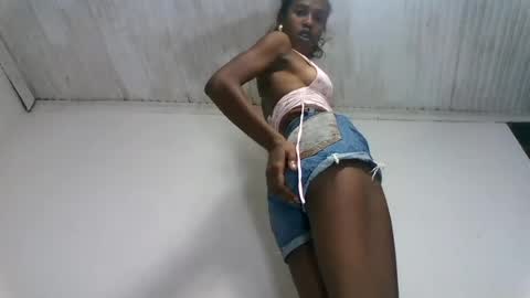 fallinah01 online show from August 8, 2:17 pm