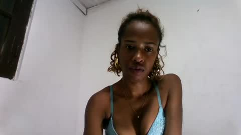 fallinah01 online show from August 13, 10:24 pm