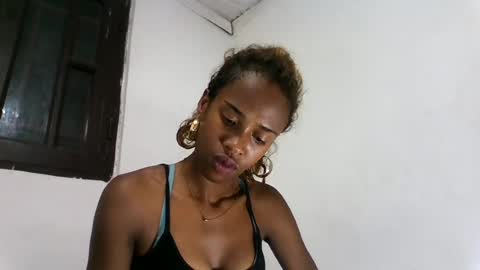 fallinah01 online show from August 15, 9:08 pm
