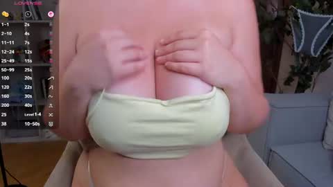 Sofia  online show from August 8, 11:54 am