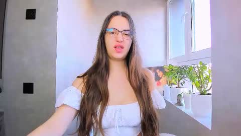 fancy bunny online show from March 20, 5:32 am