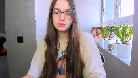 fancy bunny online show from April 1, 6:22 am