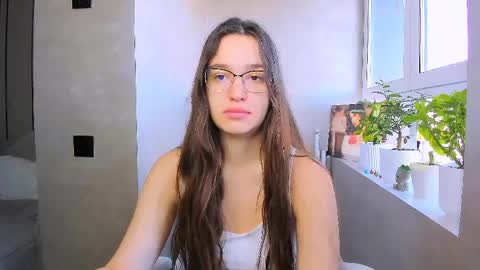 fancy bunny online show from April 7, 4:50 am