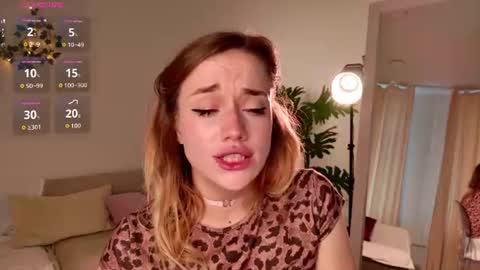 fancyamelia online show from August 11, 6:15 am