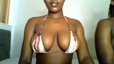 fancyfingers_ online show from July 10, 7:14 am