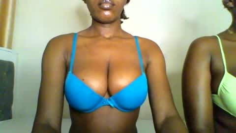 fancyfingers_ online show from August 13, 3:09 am