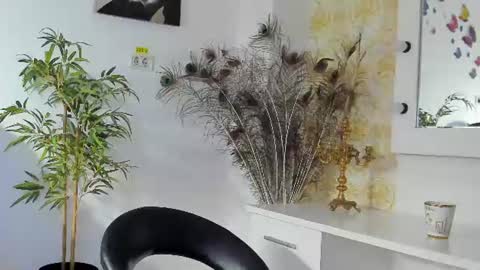 fancymaya online show from August 7, 11:05 pm