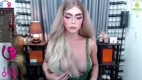 Yasi online show from July 20, 11:41 pm