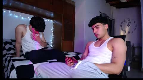 farid_24 online show from July 10, 4:51 am