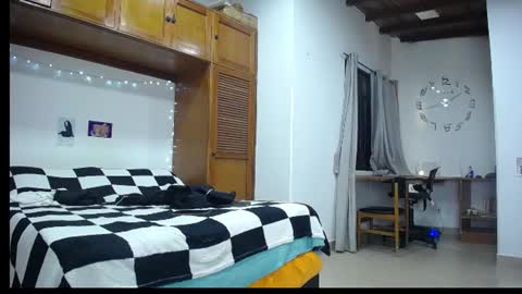 farid_24 online show from July 14, 6:40 am
