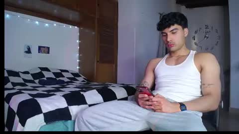 farid_24 online show from July 15, 4:35 am