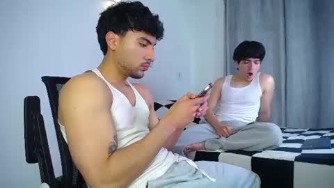 farid_24 online show from August 8, 1:49 am