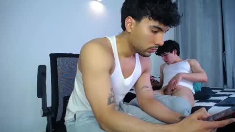 farid_24 online show from August 8, 4:01 am