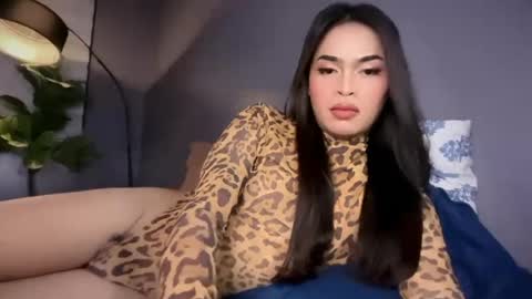 Farrah Ngosh online show from July 17, 7:36 pm