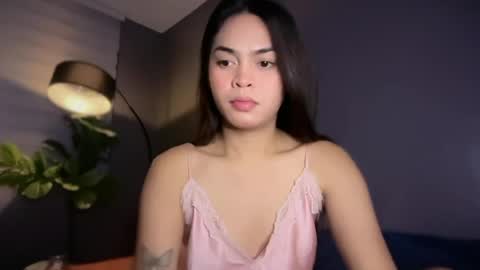 Farrah Ngosh online show from July 21, 8:44 pm