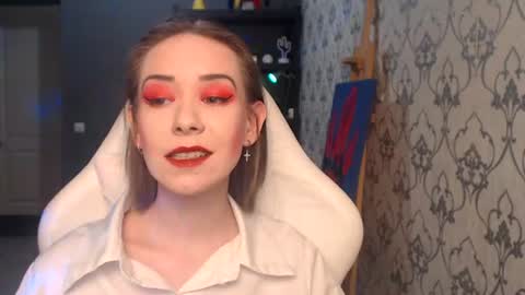 Fascinating   Eyes online show from July 24, 8:12 pm