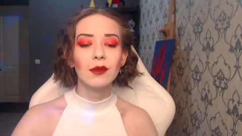 Fascinating   Eyes online show from July 26, 6:57 pm