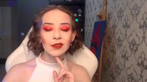 Fascinating   Eyes online show from July 28, 6:36 pm