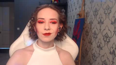 Fascinating   Eyes online show from August 2, 3:35 am