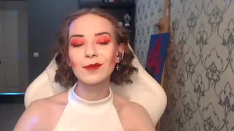 Fascinating   Eyes online show from August 2, 10:11 am