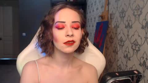 Fascinating   Eyes online show from August 4, 3:47 am
