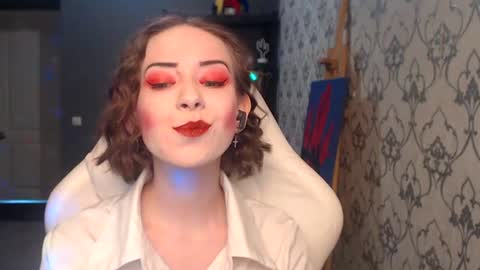Fascinating   Eyes online show from August 5, 6:44 am