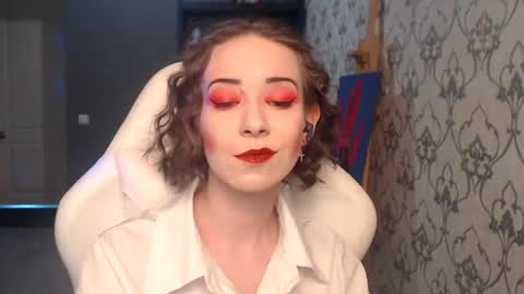 Fascinating   Eyes online show from August 5, 7:50 am
