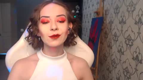 Fascinating   Eyes online show from August 7, 7:41 am
