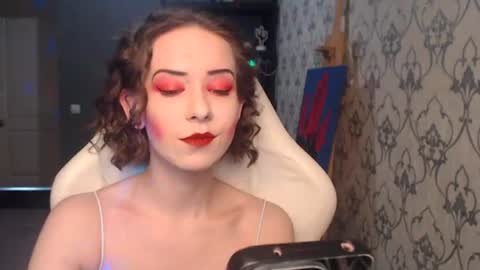 Fascinating   Eyes online show from August 13, 12:08 pm