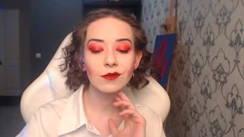 Fascinating   Eyes online show from August 15, 6:01 pm