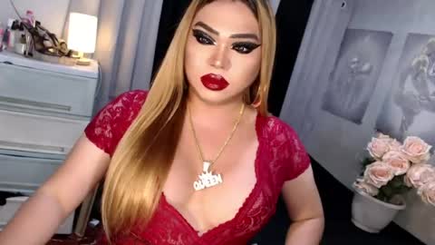 vana online show from August 2, 9:00 pm