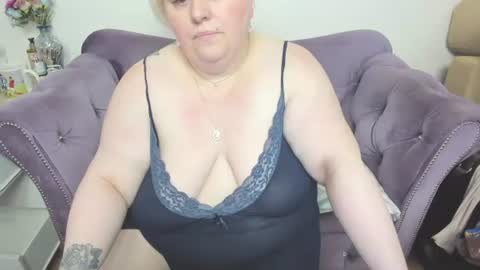 fashiona online show from August 8, 2:28 pm