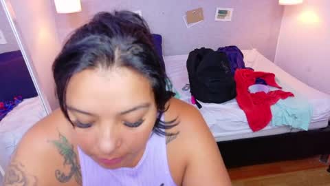 fat_naughtyass1 online show from August 6, 1:32 pm