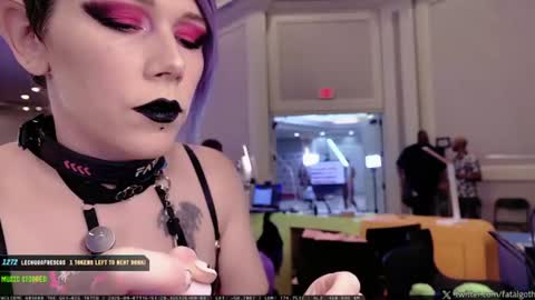  Lily  Waifu  online show from August 7, 4:51 pm