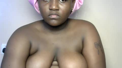 fatasspussy67 online show from August 8, 3:01 pm