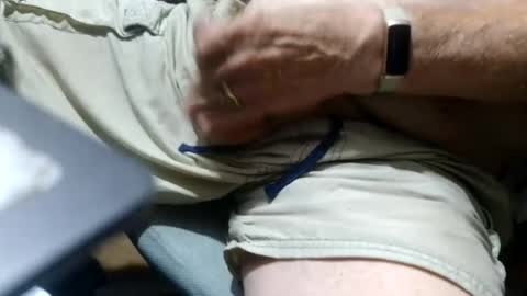 fatfreddythecat online show from July 13, 6:31 am