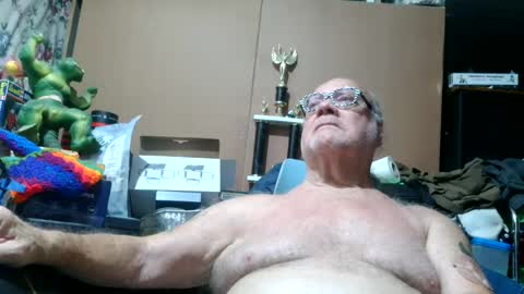 fatfreddythecat online show from July 17, 4:45 am