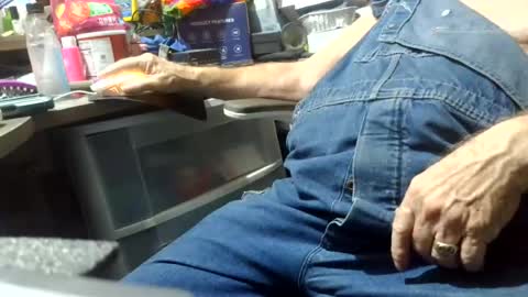 fatfreddythecat online show from July 22, 5:32 am