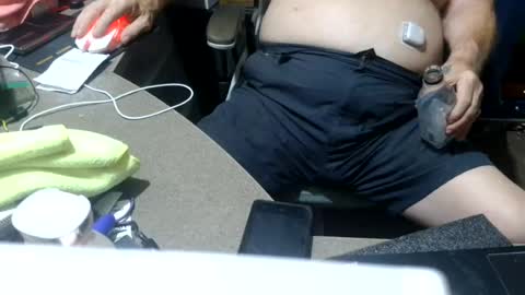 fatfreddythecat online show from July 28, 7:14 am