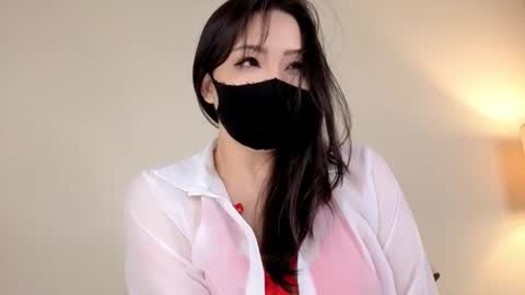 Tina online show from August 12, 11:45 am
