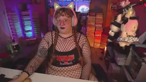 FatVeronica online show from July 3, 6:43 pm
