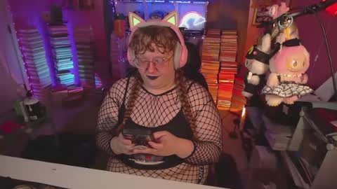 FatVeronica online show from July 3, 8:11 pm