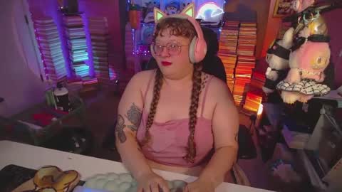 FatVeronica online show from July 10, 8:03 pm