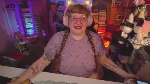 FatVeronica online show from July 26, 8:25 pm