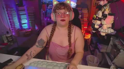 FatVeronica online show from August 8, 9:59 pm
